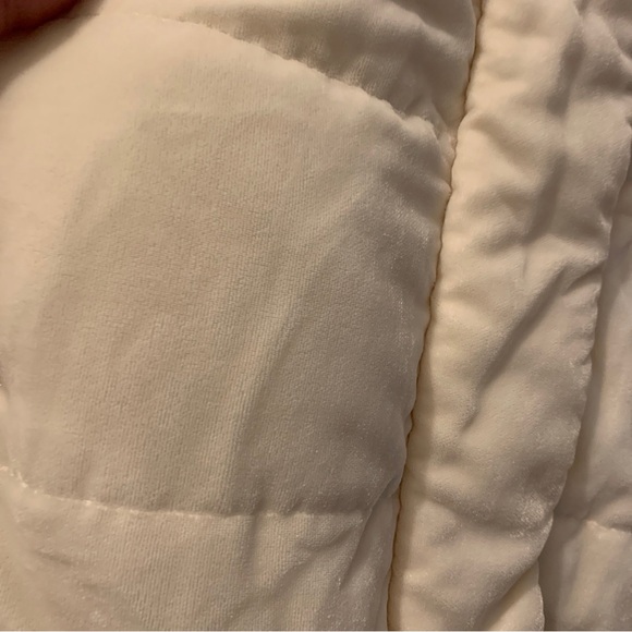 J. Jill Puffer Vest Quilted Velvet Cream Barley Women's Medium Petite Ivory - Picture 14 of 16